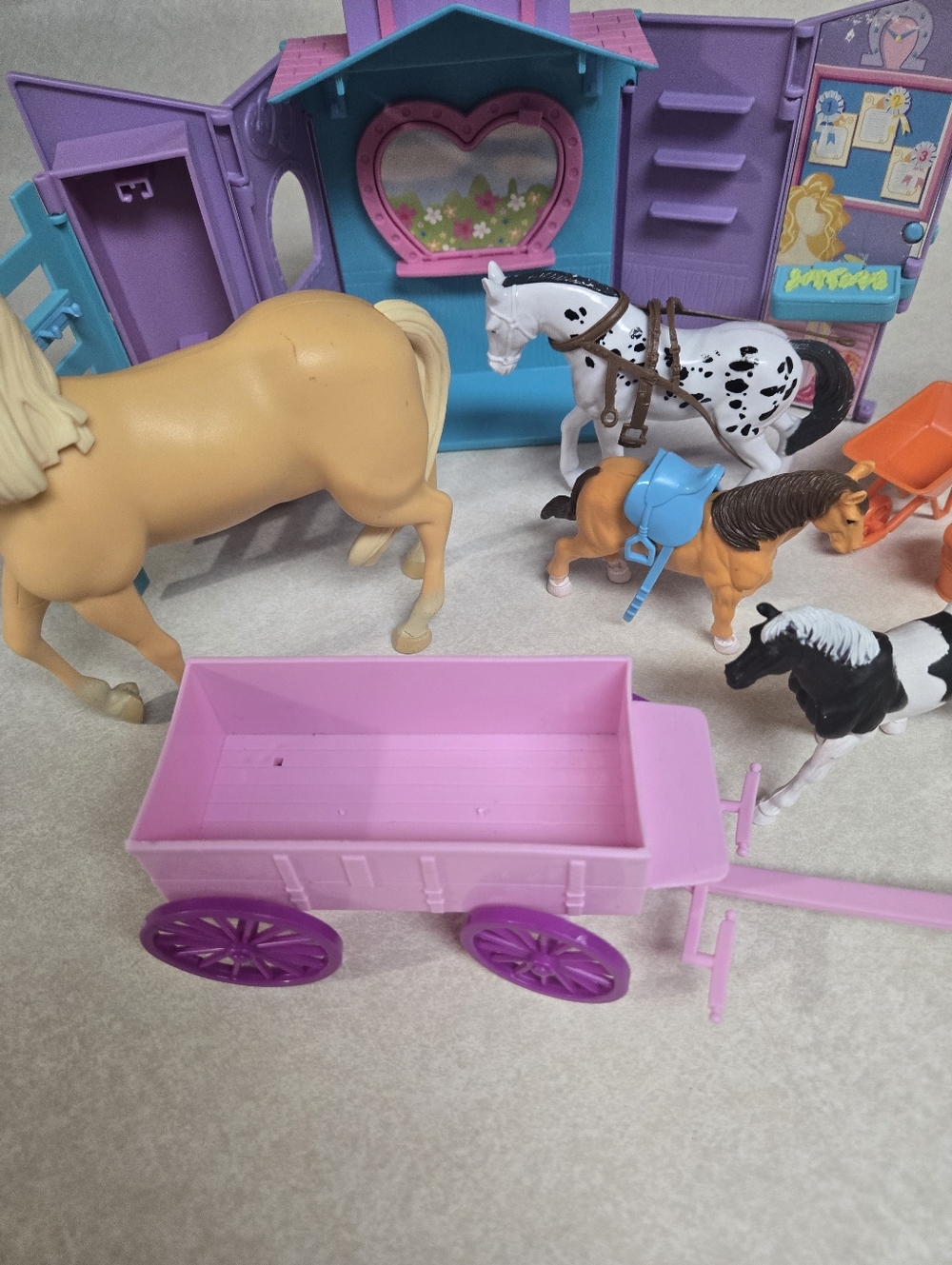 Horse Stable Ranch Toy Bundle - Picture 8 of 16